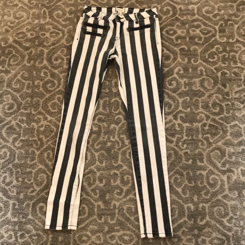 Forever 21 Stripped jeans